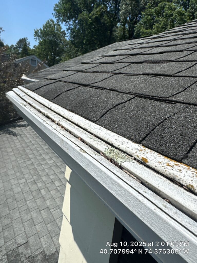 Signs It’s Time to Replace Your Gutters