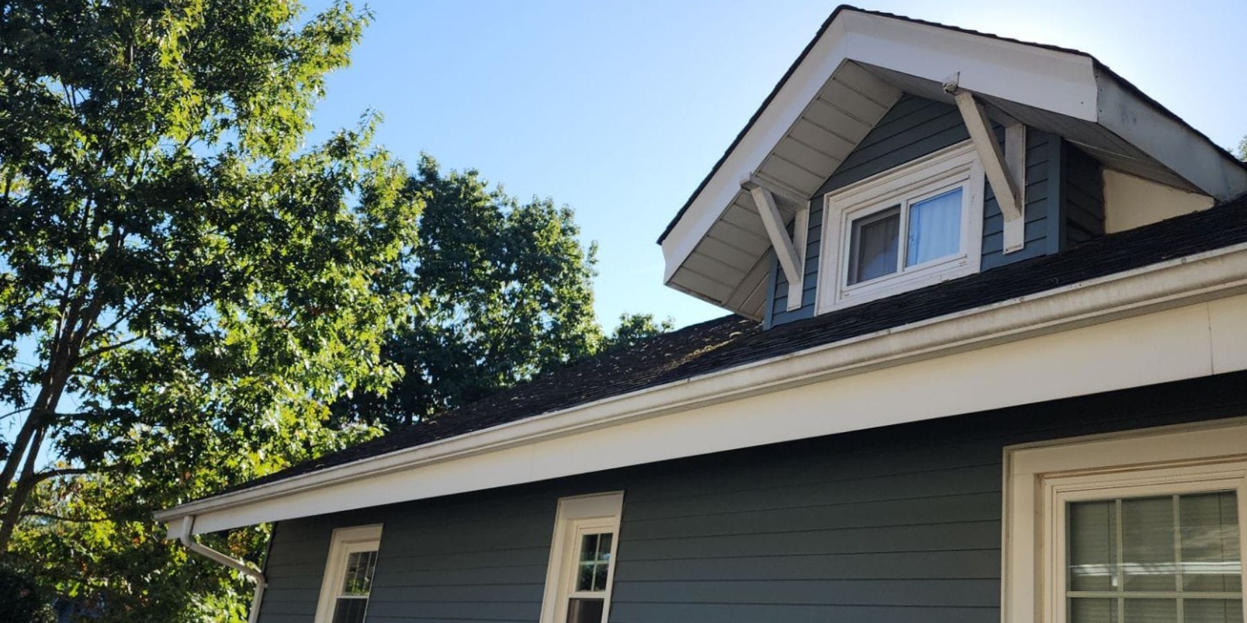 How Drip Edge Flashing Supports Roof Integrity